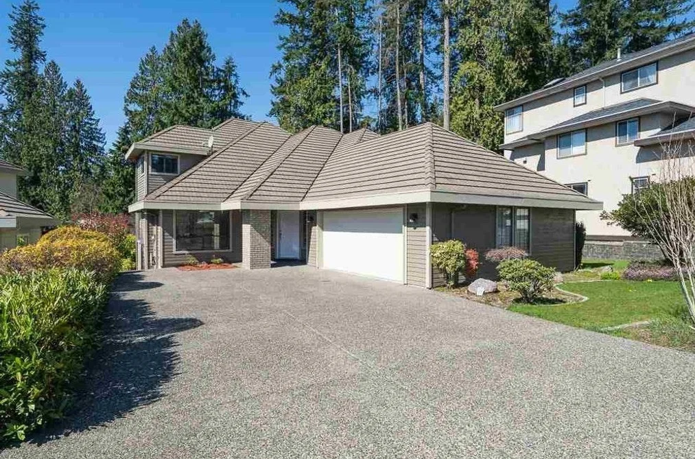 House for sale at 1516 Whitebark Place Coquitlam British Columbia - MLS: R3076953
