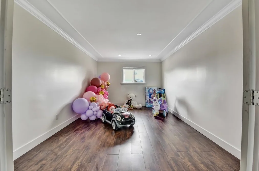 15181 68A AVENUE, Surrey BC V3S 7Y7, Surrey BC — Residential for Sale - Photo 2