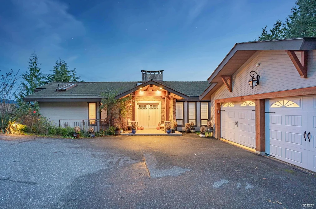 1521 CHARTWELL DRIVE, West Vancouver BC V7S 2R9, West Vancouver BC — Residential for Sale — Photo 2 of 36