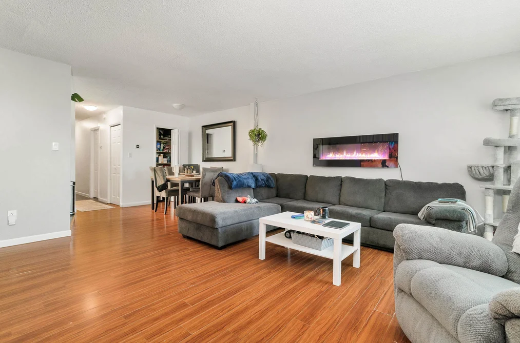 1522-1524 PITT RIVER ROAD, Port Coquitlam BC V3C 1P2, Port Coquitlam BC — Residential Income for Sale - Photo 3