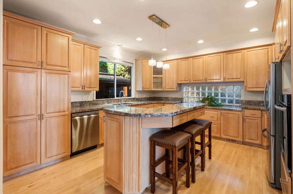 1522 WHITEBARK PLACE, Coquitlam BC V3E 2V8, Coquitlam BC — Residential for Sale - Photo 7