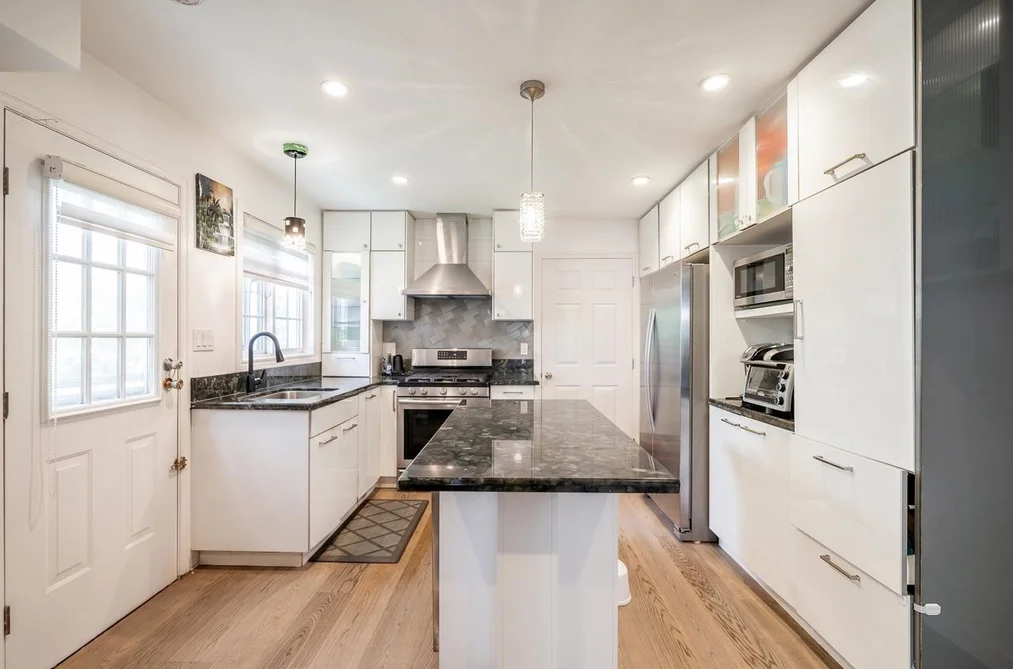 1525 E 51ST AVENUE, Vancouver BC V5P 4R6, Vancouver BC — Residential for Sale — Photo 10 of 33