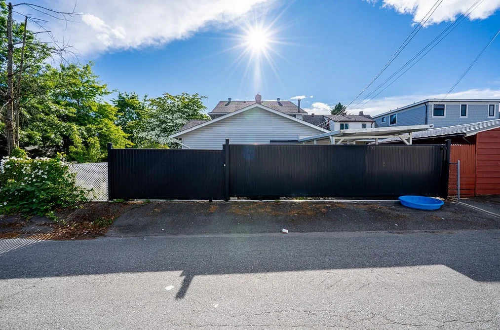 1525 E 51ST AVENUE, Vancouver BC V5P 4R6, Vancouver BC — Residential for Sale — Photo 31 of 33