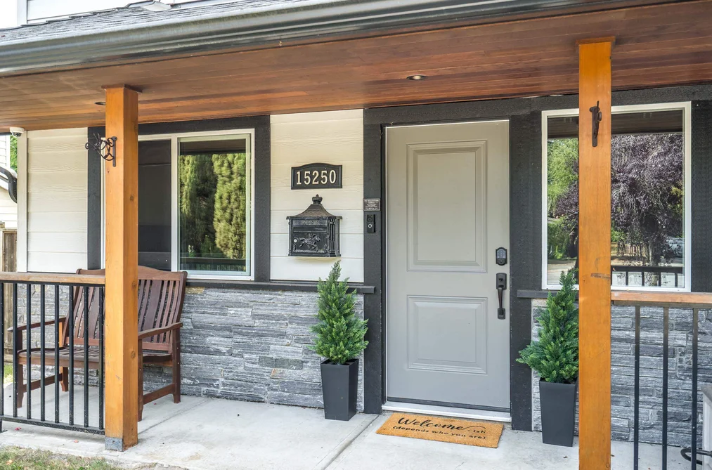 15250 21B Avenue, Surrey, BC - MLS: R3162247 - Photo 4 15250 21B Avenue, Surrey, BC - MLS: R3162247 - Photo 4
