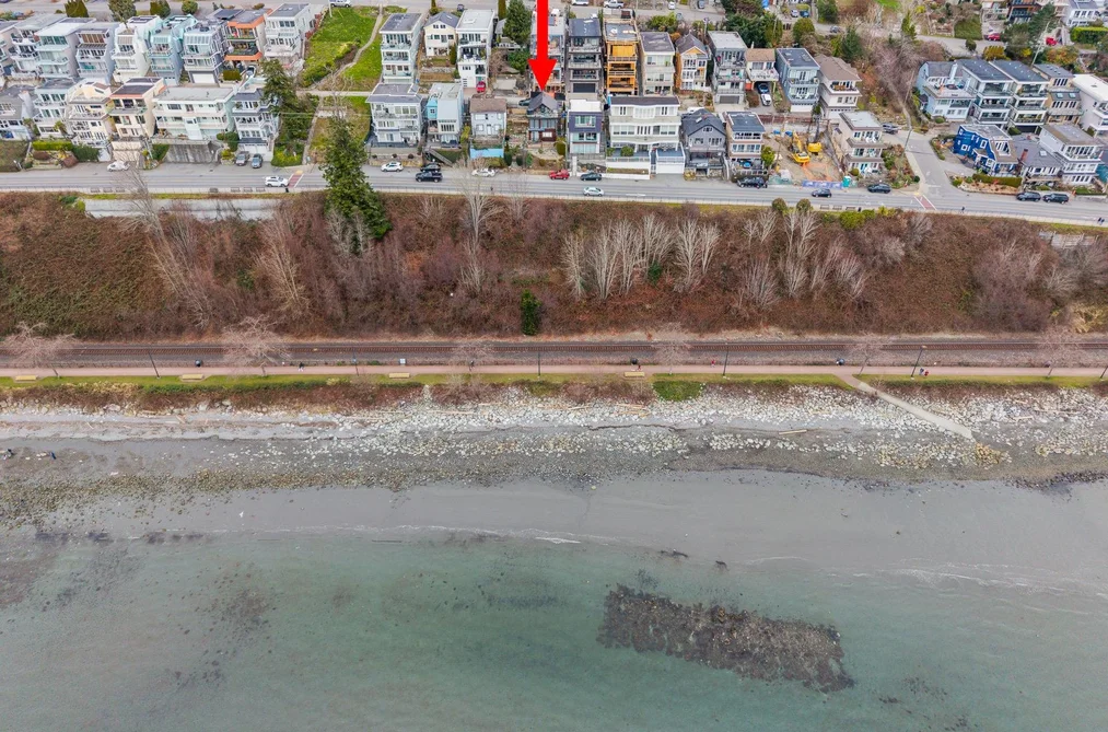 15289 MARINE DRIVE, White Rock BC V4B 1C7, White Rock BC — Residential for Sale - Photo 2