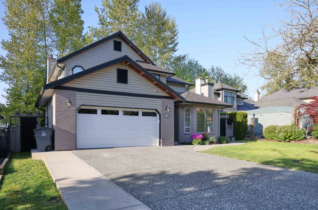 15295 111A AVENUE, Surrey BC V3R 0G4, Surrey BC — Residential for Sale - Photo 2