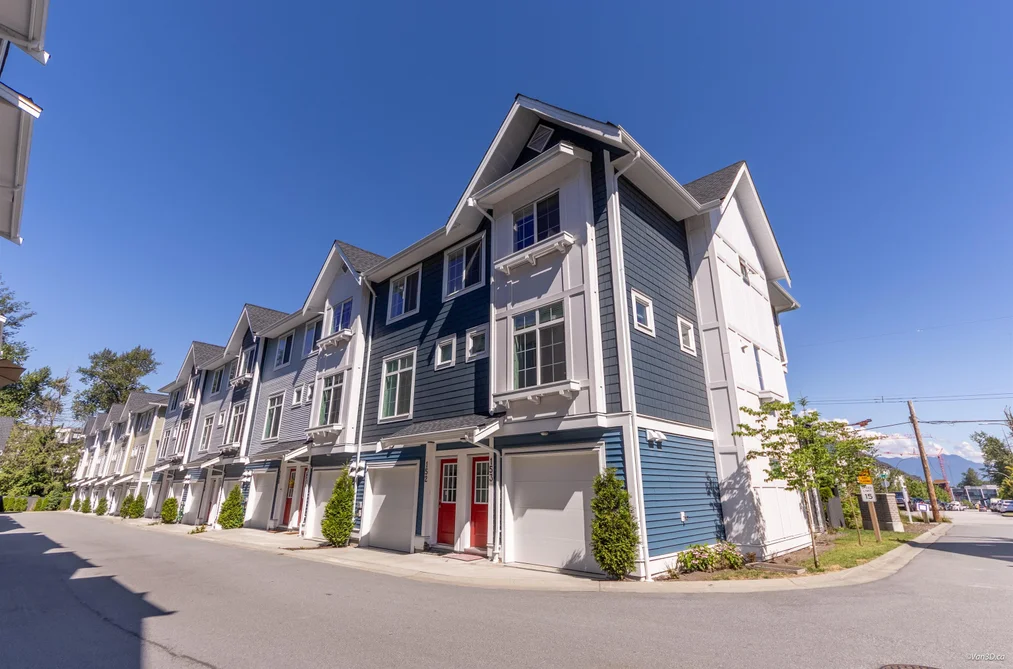 153 20180 84 AVENUE AVENUE, Langley BC V2Y 3N5, Langley BC — Residential for Sale - Photo 2