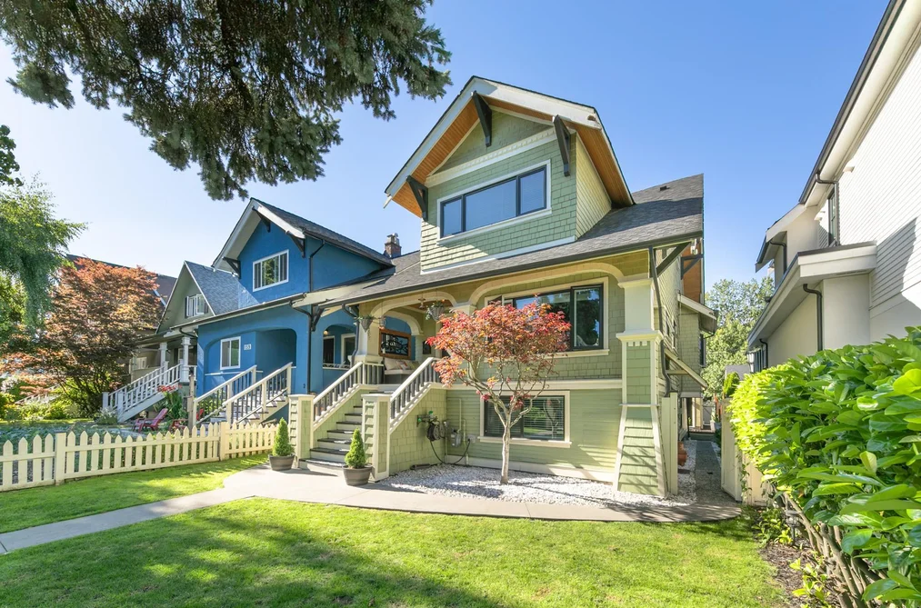 House for sale at 153 W 19th Avenue Vancouver British Columbia - MLS: R3092735