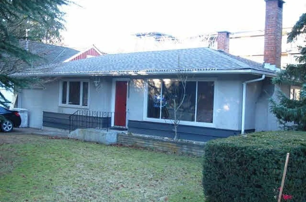 15305 17 AVENUE, Surrey BC V4A 1T8, Surrey BC — Residential for Sale - Photo 2