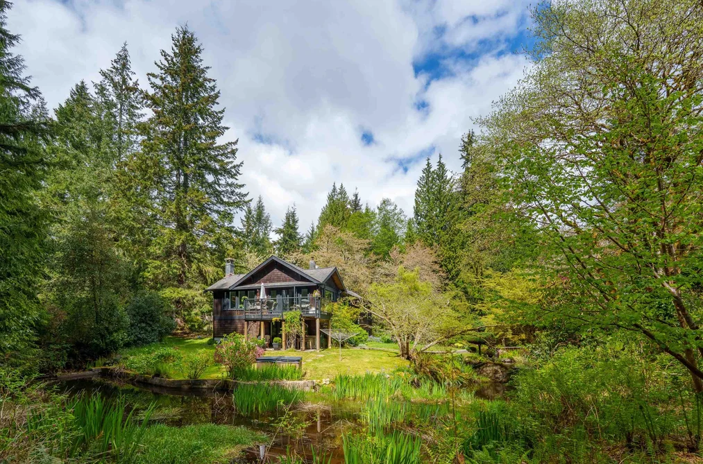 1531 LOCKYER ROAD, Roberts Creek BC V0N 2W1, Roberts Creek BC — Residential for Sale - Photo 2