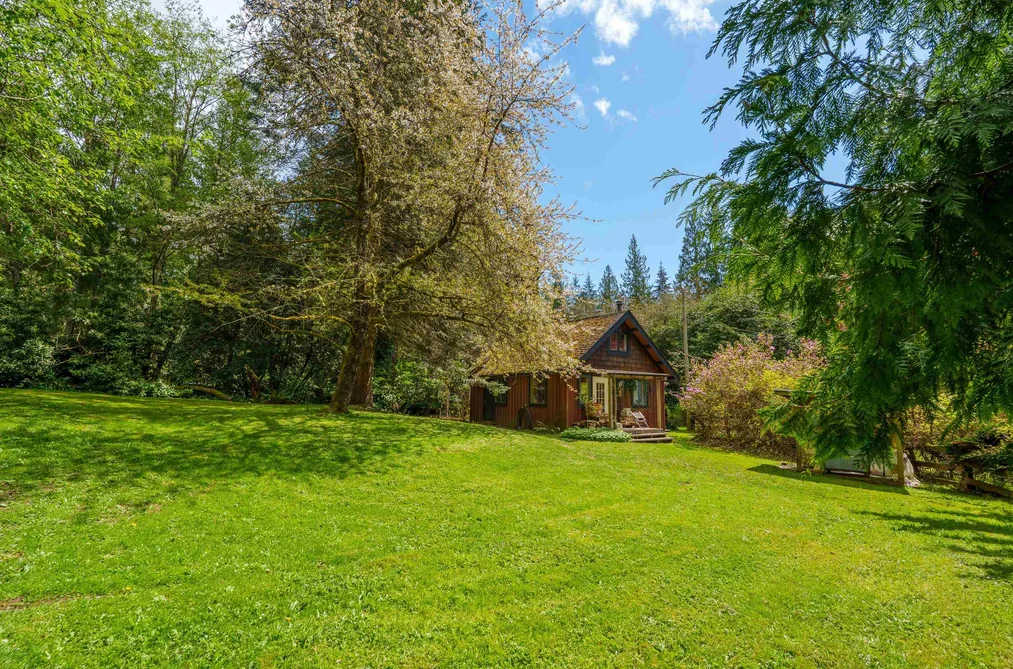 1531 LOCKYER ROAD, Roberts Creek BC V0N 2W1, Roberts Creek BC — Residential for Sale - Photo 5