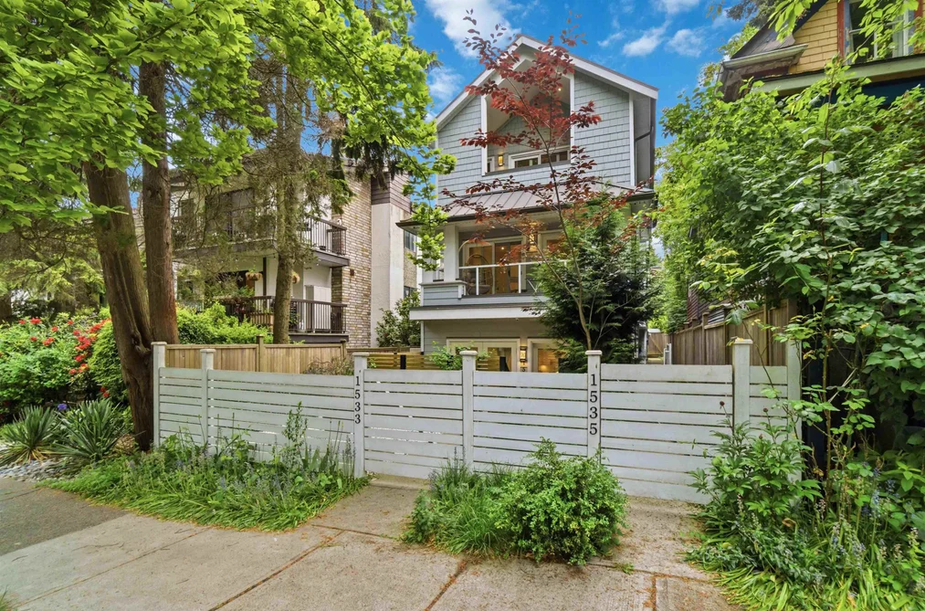 1533 E 5TH AVENUE, Vancouver BC V5N 1L6, Vancouver BC — Residential for Sale - Photo 2