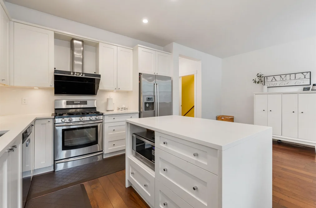 15337 34 Avenue, Surrey, BC - Half Duplex for Sale - Photo 13 of 39 15337 34 Avenue, Surrey, BC - Half Duplex for Sale - Photo 13 of 39