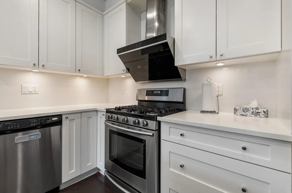 15337 34 Avenue, Surrey, BC - Half Duplex for Sale - Photo 14 of 39 15337 34 Avenue, Surrey, BC - Half Duplex for Sale - Photo 14 of 39