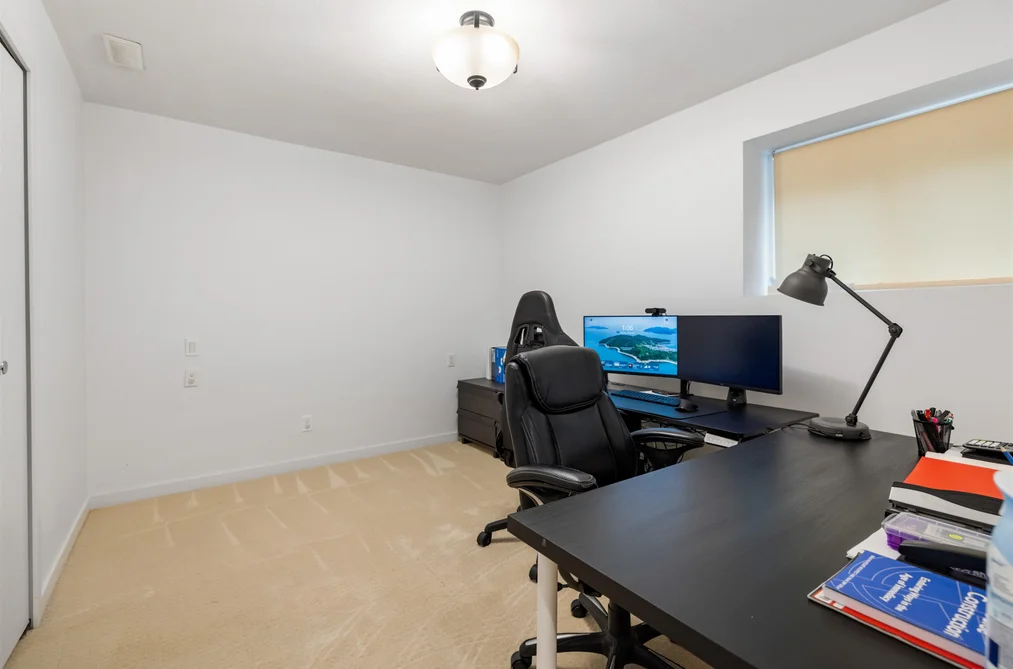 15337 34 Avenue, Surrey, BC - Half Duplex for Sale - Photo 18 of 39 15337 34 Avenue, Surrey, BC - Half Duplex for Sale - Photo 18 of 39