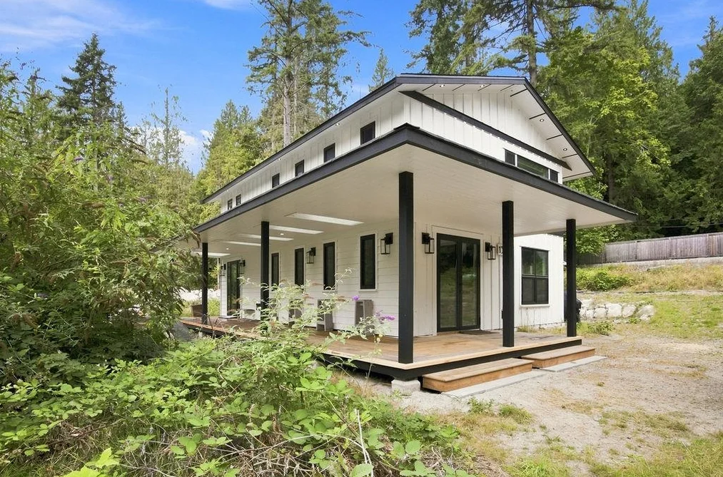 House for sale at 1535 Margaret Road Roberts Creek British Columbia - MLS: R3161520