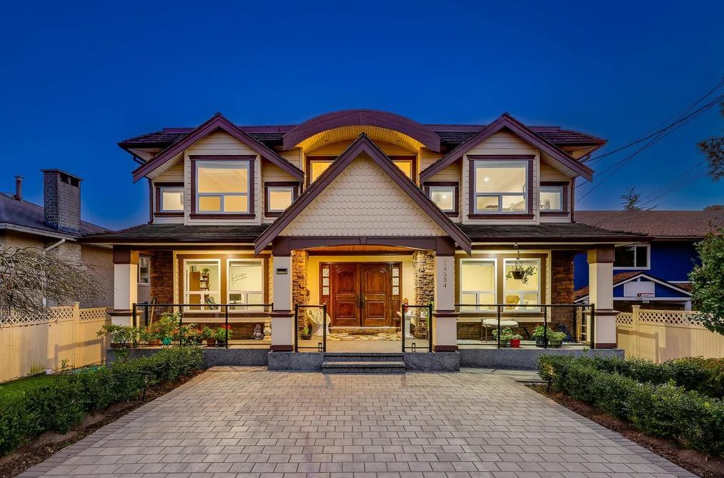 House for sale at 15354 Royal Avenue White Rock British Columbia - MLS: R3109668