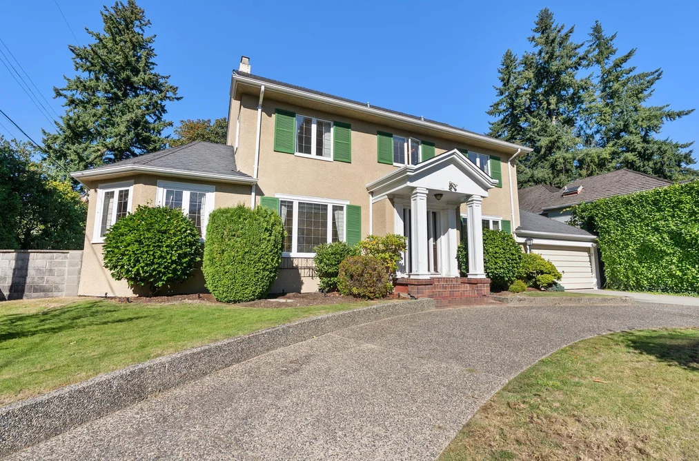 House for sale at 1537 W 40th Avenue Vancouver British Columbia - MLS: R3137940
