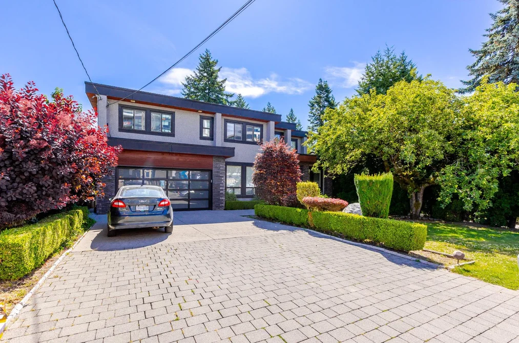1540 MAPLE STREET, White Rock BC V4B 4N5, White Rock BC — Residential for Sale - Photo 2