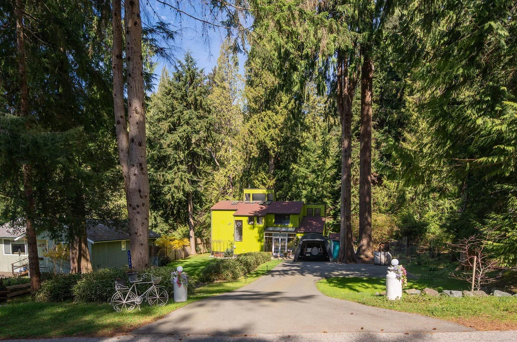 House for sale at 1540 Tunstall Boulevard Bowen Island British Columbia - MLS: R3111858