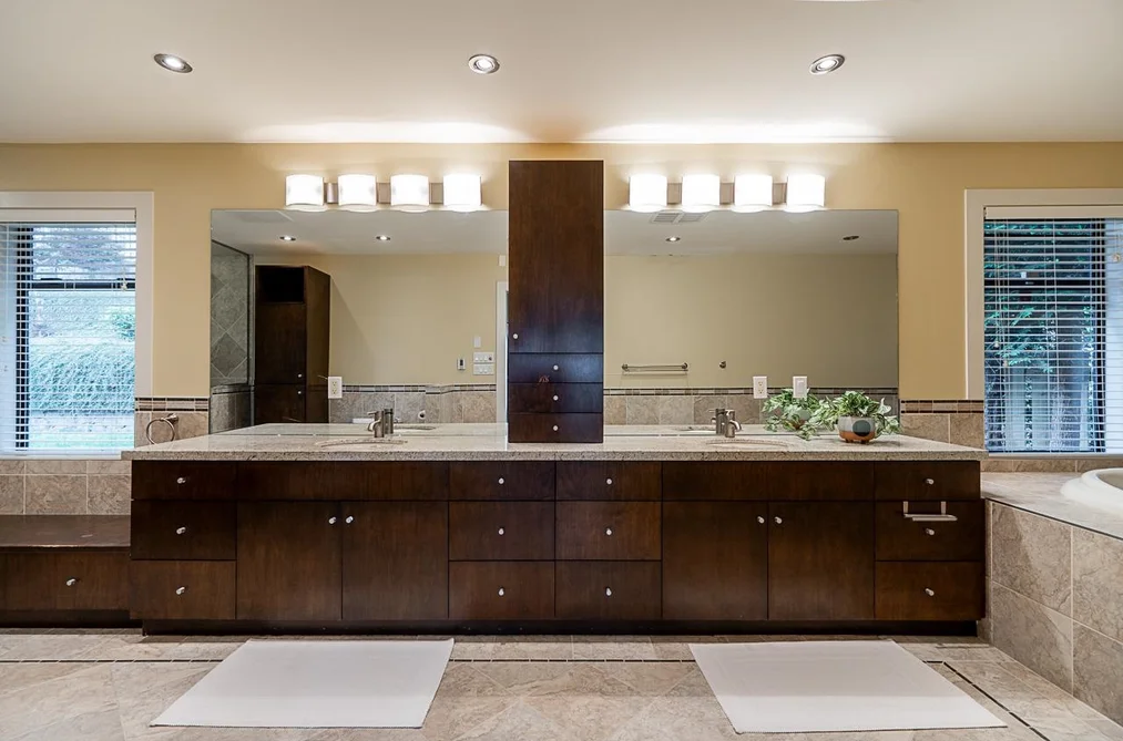 1542 CHARTWELL DRIVE, West Vancouver, BC — Residential for Sale — Photo 17 of 33