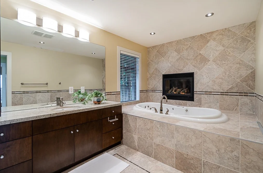 1542 CHARTWELL DRIVE, West Vancouver, BC — Residential for Sale — Photo 19 of 33