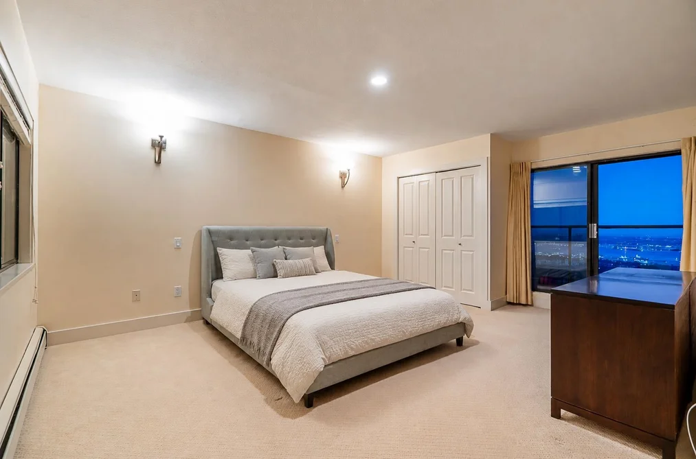 1542 CHARTWELL DRIVE, West Vancouver, BC — Residential for Sale — Photo 27 of 33