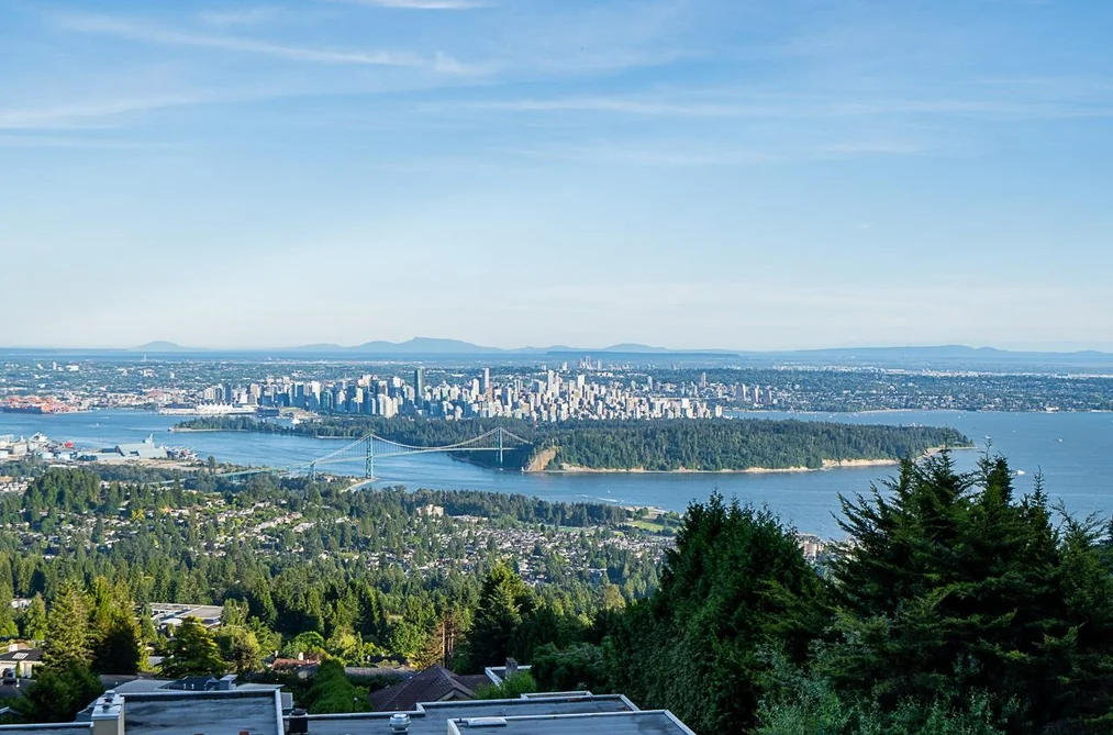 1542 CHARTWELL DRIVE, West Vancouver, BC — Residential for Sale — Photo 6 of 33
