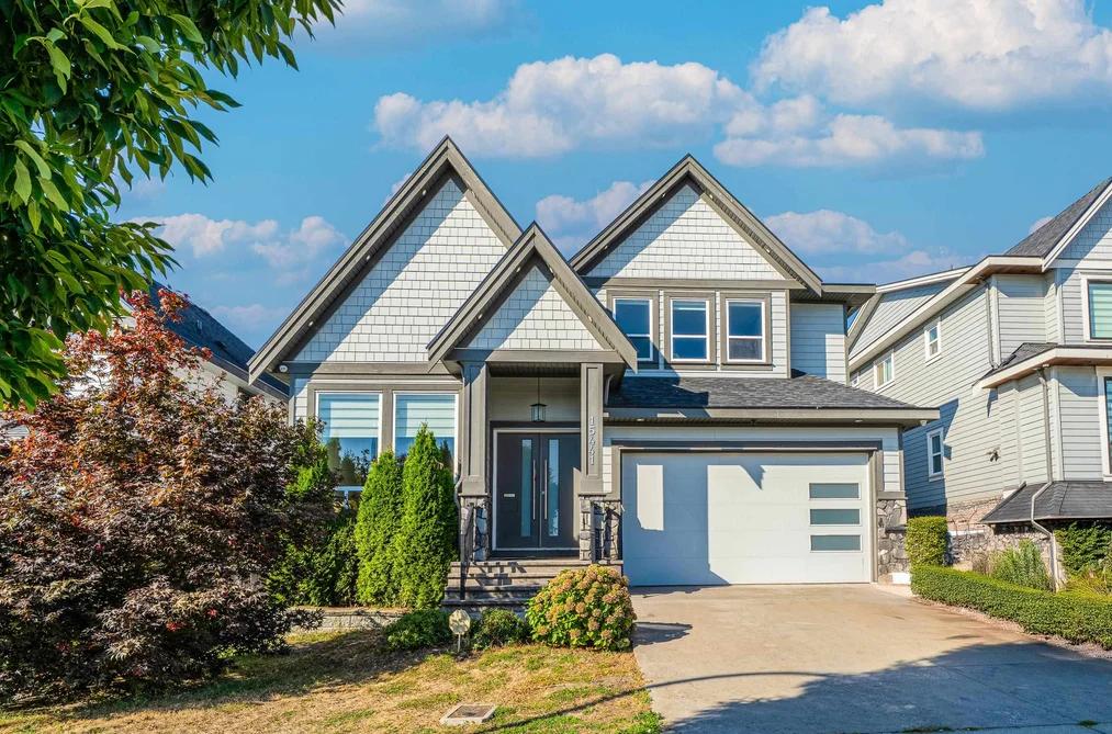 House for sale at 15441 76b Avenue Surrey British Columbia - MLS: R3096676