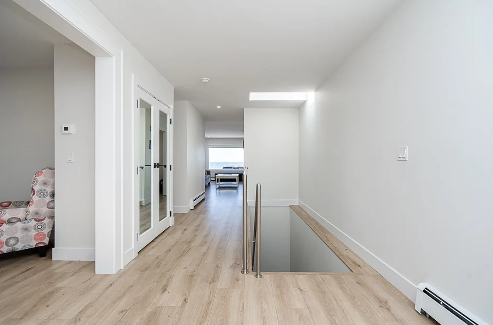 15452 VICTORIA AVENUE, White Rock BC V4B 1H3, White Rock BC — Residential for Sale - Photo 4