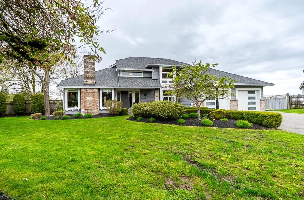 House for sale at 15464 60a Avenue Surrey British Columbia - MLS: R3111648