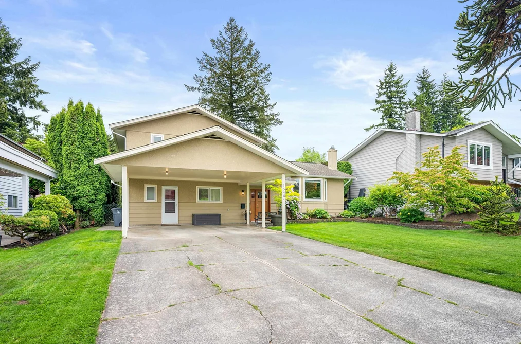 15464 POPLAR STREET, Surrey BC V4A 5H8, Surrey BC — Residential for Sale - Photo 2