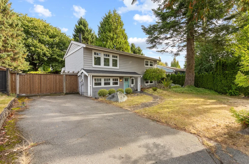 House for sale at 15469 22 Avenue Surrey British Columbia - MLS: R3162658