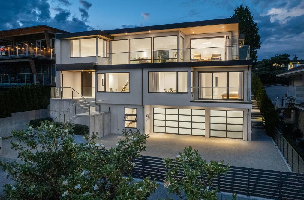 15493 ROYAL AVENUE, White Rock BC V4B 1N4, White Rock BC — Residential for Sale - Photo 2