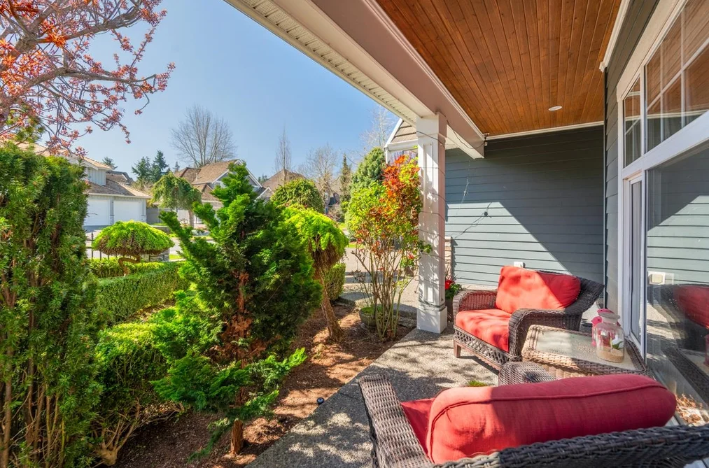 15497 37A AVENUE, Surrey BC V3Z 0H6, Surrey BC — Residential for Sale - Photo 2