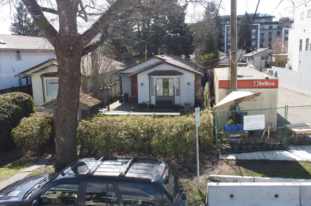 1551 RUPERT STREET, North Vancouver BC V7J 1G3, North Vancouver BC — Residential for Sale - Photo 2