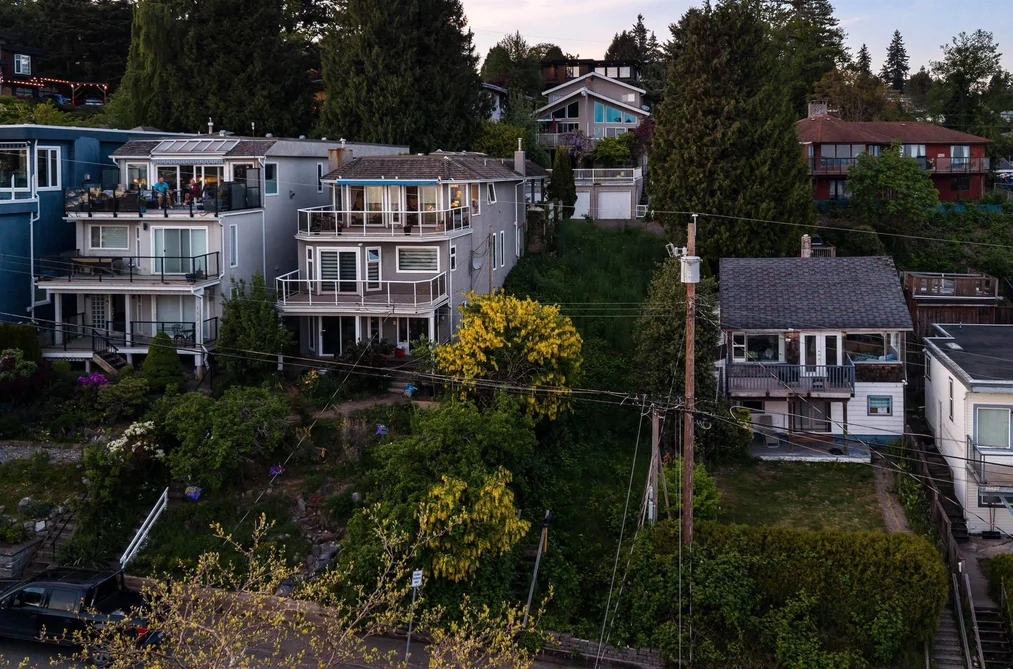 15519 COLUMBIA AVENUE, White Rock BC V4B 1K5, White Rock BC — Land for Sale - Photo 5
