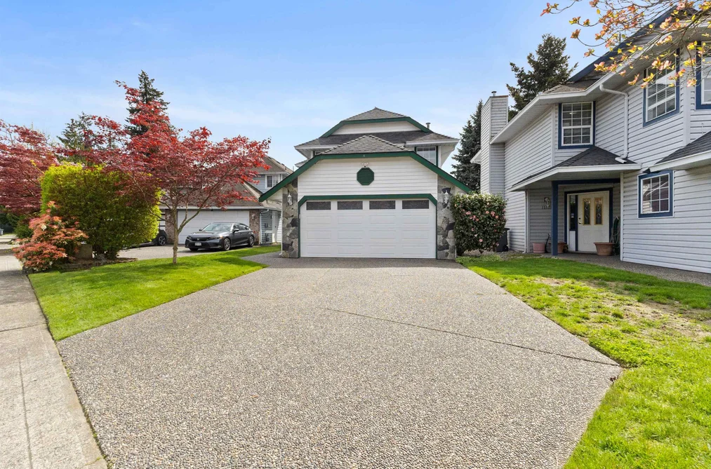 House for sale at 15522 87a Avenue Surrey British Columbia - MLS: R3114526