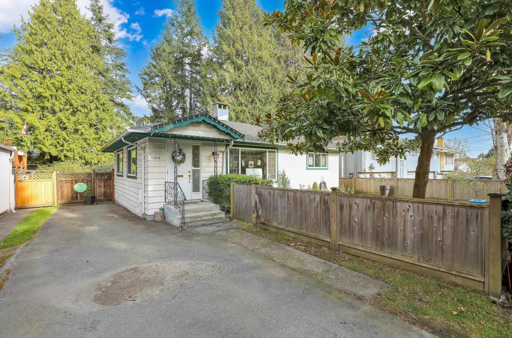 1554 STEVENS STREET, White Rock BC V4B 4Y5, White Rock BC — Residential for Sale - Photo 2