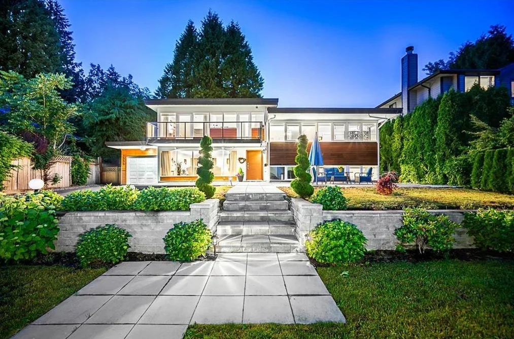 House for sale at 1555 Lawson Avenue West Vancouver British Columbia - MLS: R3168360