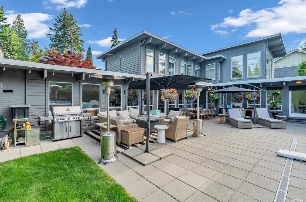 1555 QUEENS AVENUE, West Vancouver BC V7V 0B2, West Vancouver BC — Residential for Sale — Photo 18 of 22