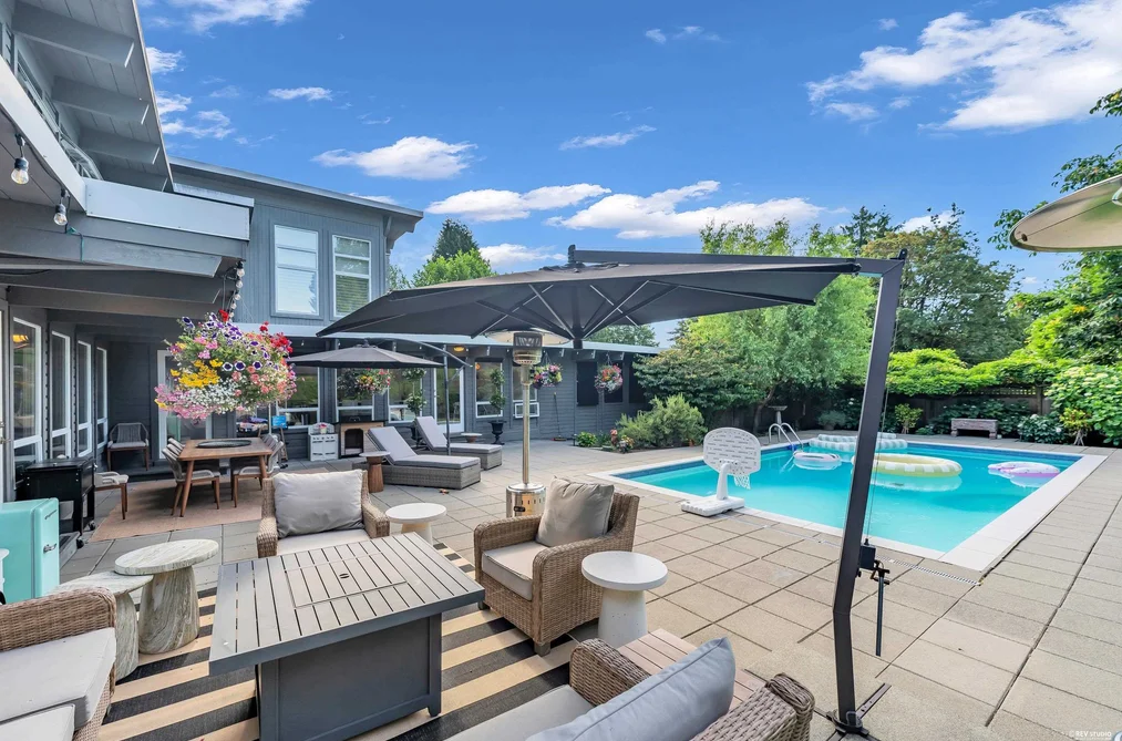 1555 QUEENS AVENUE, West Vancouver BC V7V 0B2, West Vancouver BC — Residential for Sale — Photo 19 of 22