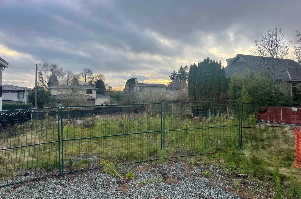 15554 CLIFF AVENUE, White Rock BC V4B 1V7, White Rock BC — Land for Sale - Photo 4