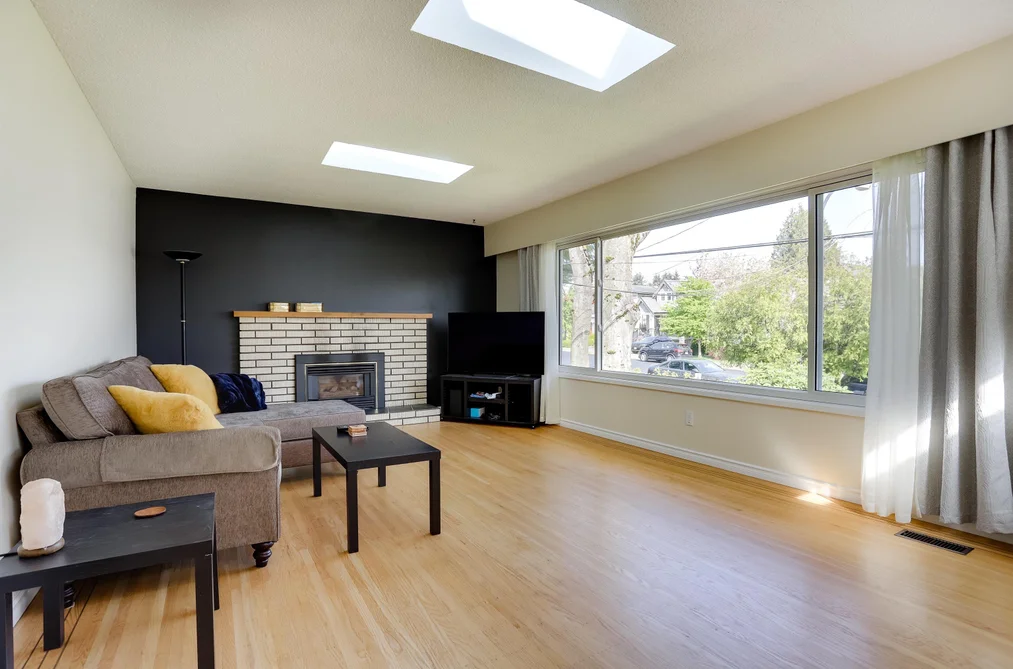 15568 THRIFT AVENUE, White Rock BC V4B 2L9, White Rock BC — Residential for Sale - Photo 3