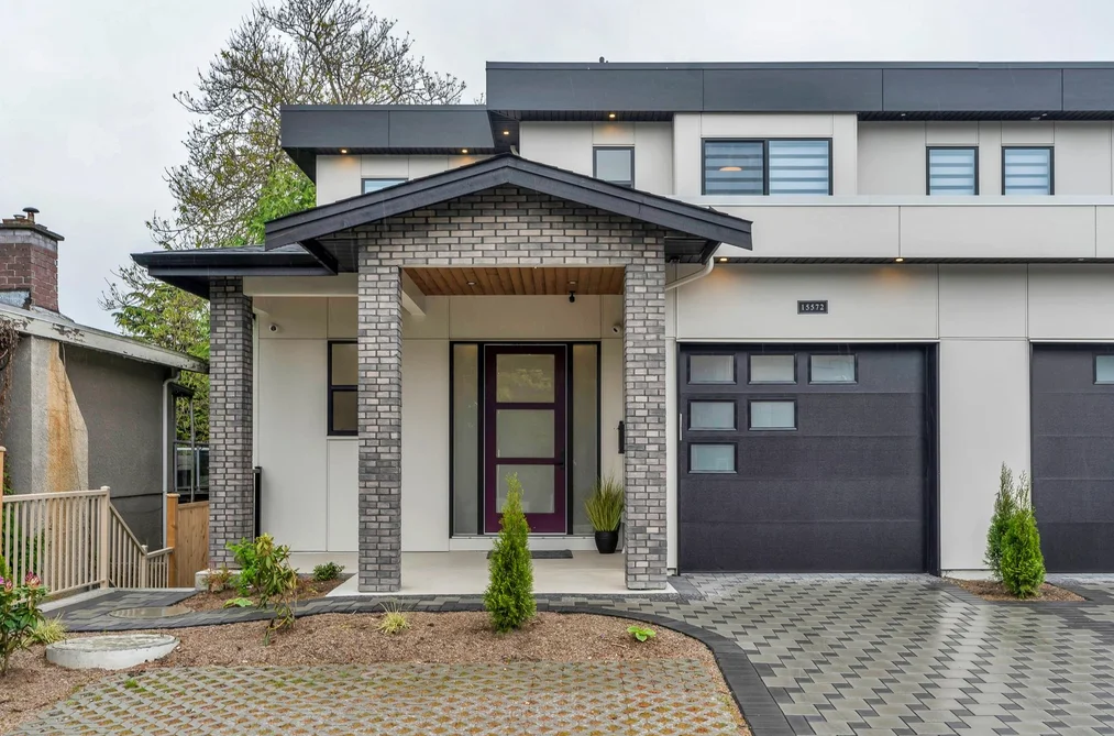 15570 OXENHAM AVENUE, White Rock BC V4B 2J3, White Rock BC — Residential for Sale - Photo 2