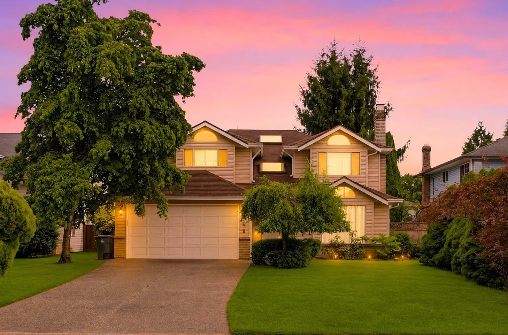 House for sale at 15578 112a Avenue Surrey British Columbia - MLS: R3145503