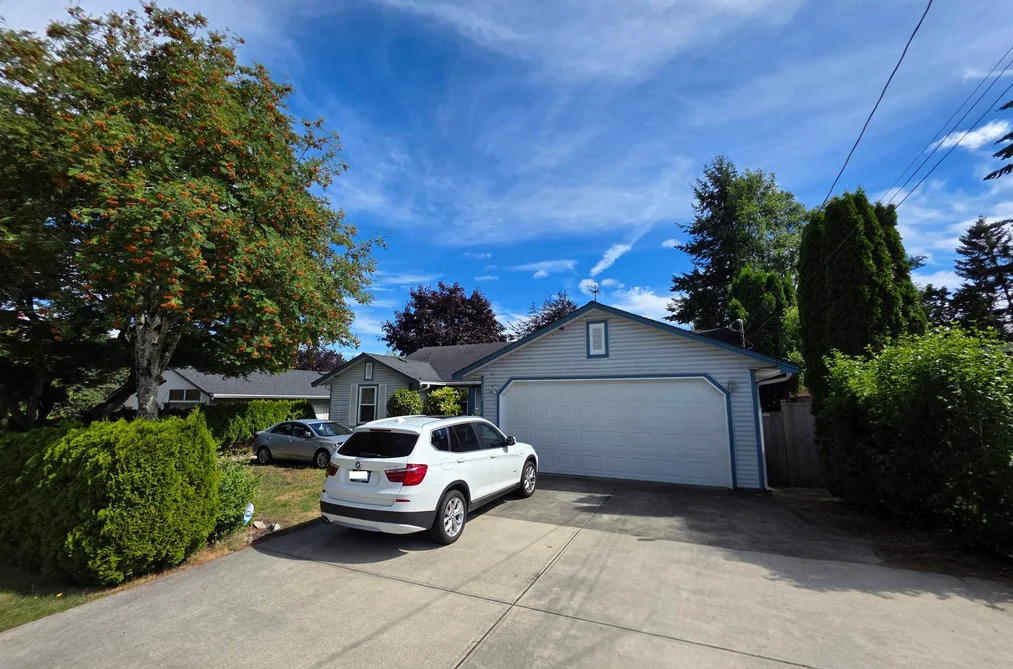 House for sale at 15580 20 Avenue Surrey British Columbia - MLS: R3148420