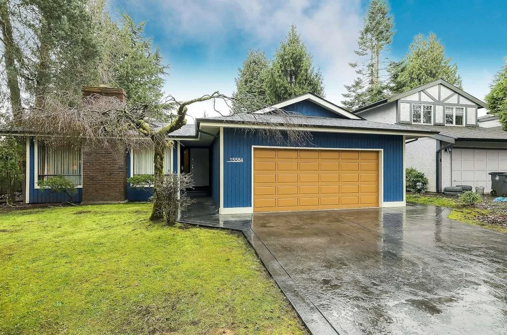 House for sale at 15584 98 Avenue Surrey British Columbia - MLS: R3104312