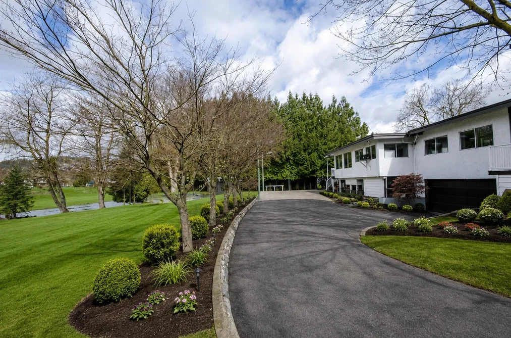 1559 WHATCOM ROAD, Abbotsford BC V3G 1Y9, Abbotsford BC — Residential for Sale — Photo 5 of 23