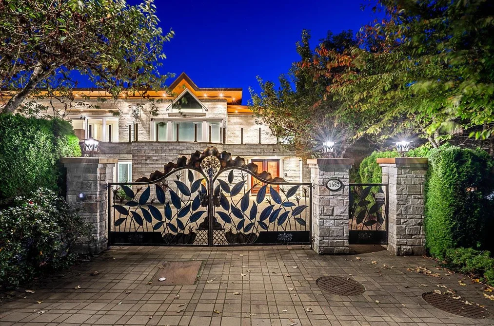 1562 PINECREST DRIVE, West Vancouver BC V7S 3E8, West Vancouver BC — Residential for Sale - Photo 4